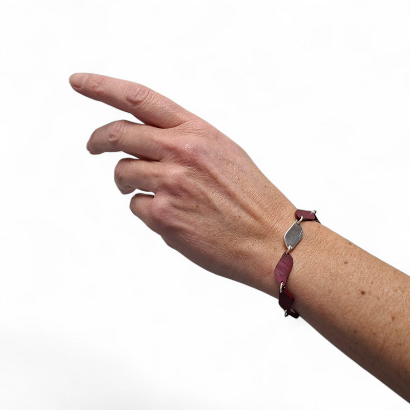 Ambachtelijke purperhart armband met zilveren verbindingselementen